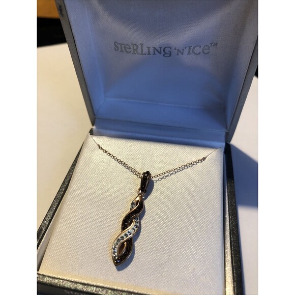 NWT - STERLING 'N' ICE 18" NECKLACE with SWAROVSKI ELEMENTS - Picture 3 of 7